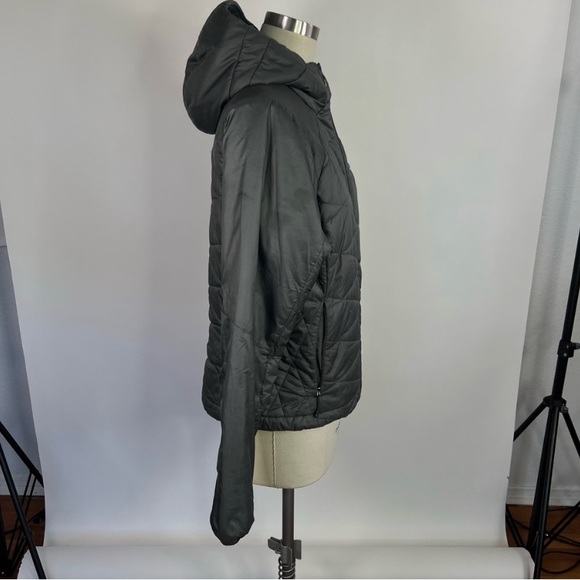 Patagonia all weather jacket grey women’s size small - Picture 8 of 10